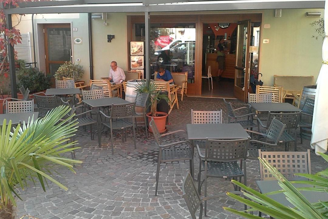 Photo of Others in Dro
