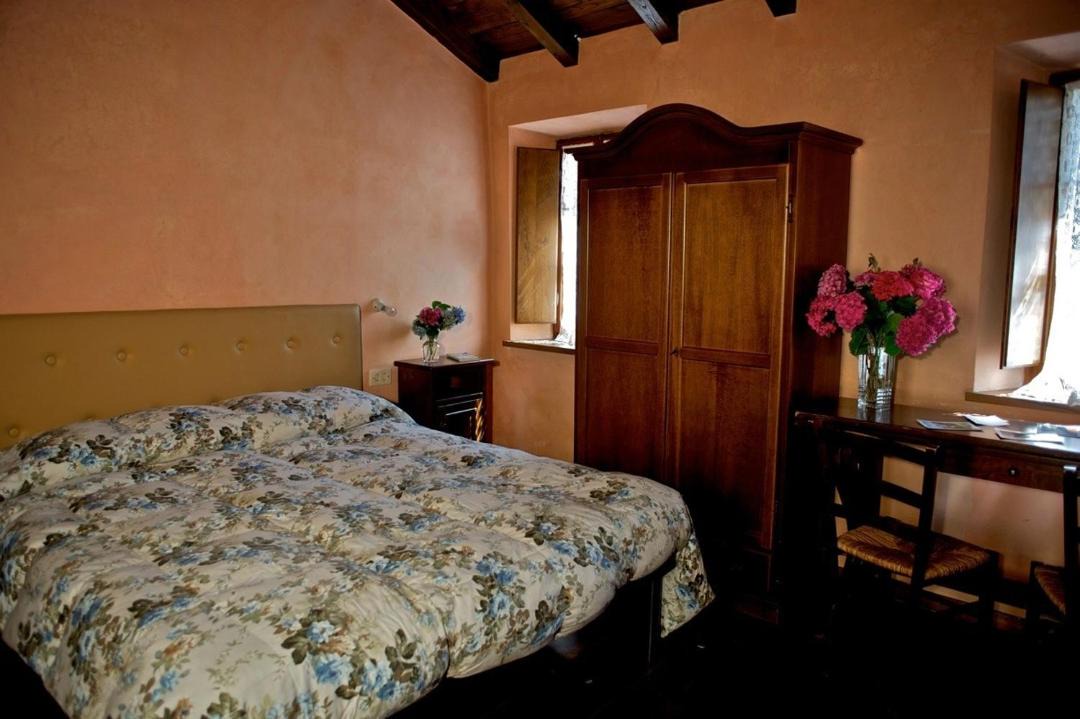 Photo of Bedroom in Careggine
