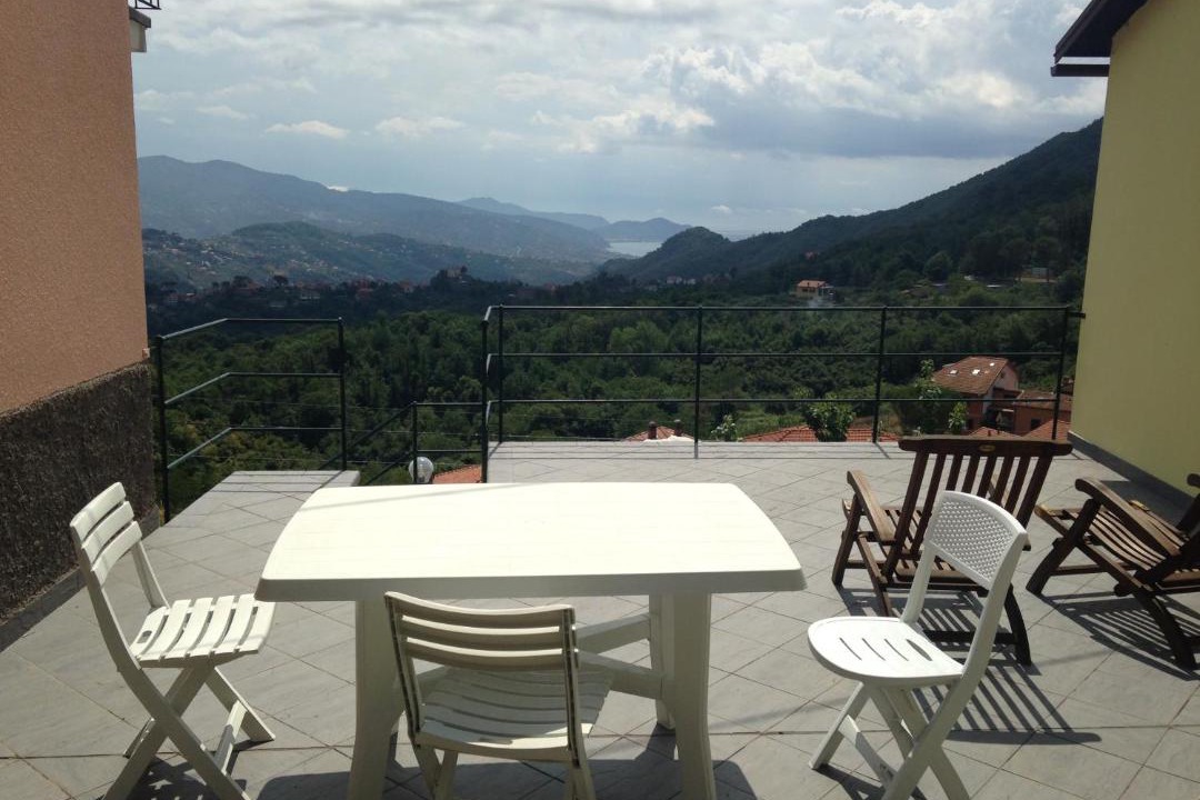 Photo of Patio Balcony in San Colombano Certenoli
