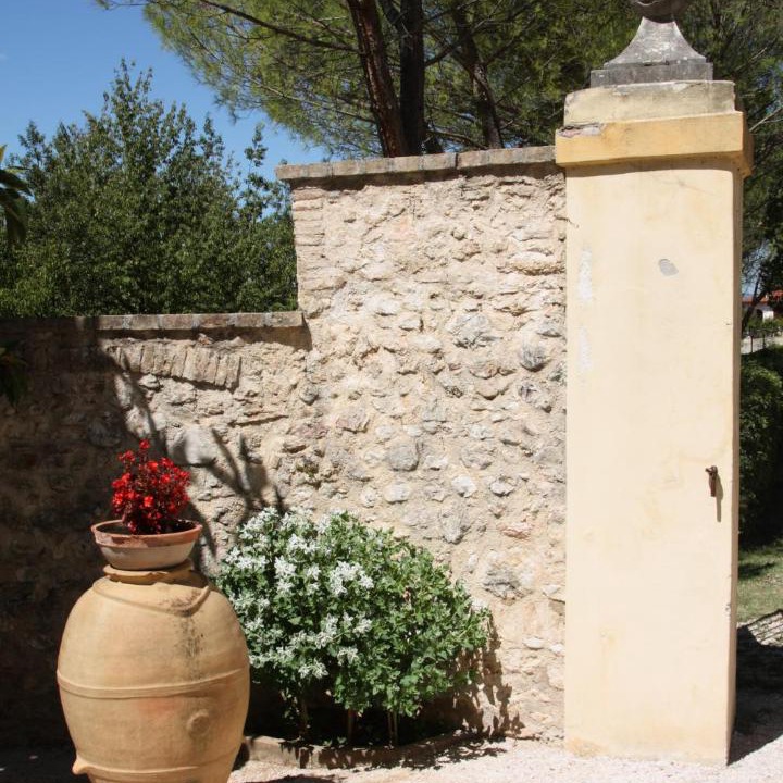 Photo of Others in Poreta