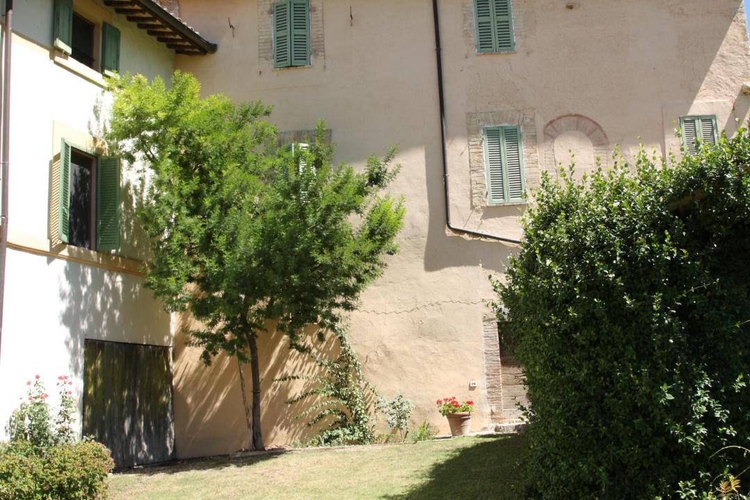 Photo of Others in Poreta