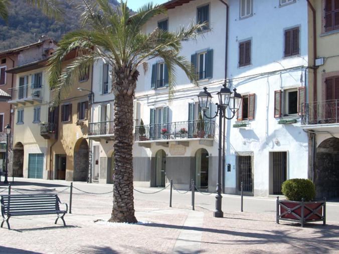 Photo of Buildings in Riva di Solto
