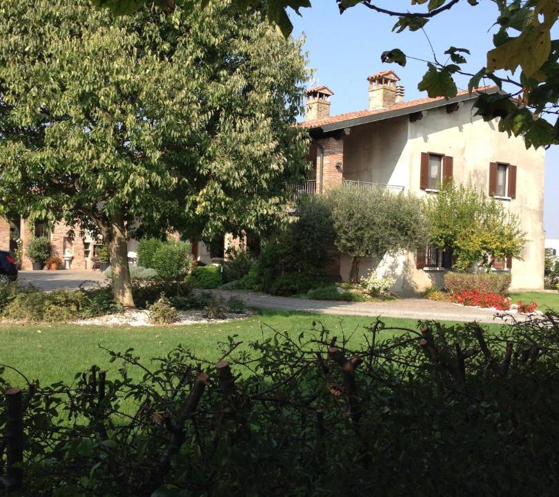 Photo of Buildings in Bagnolo Mella