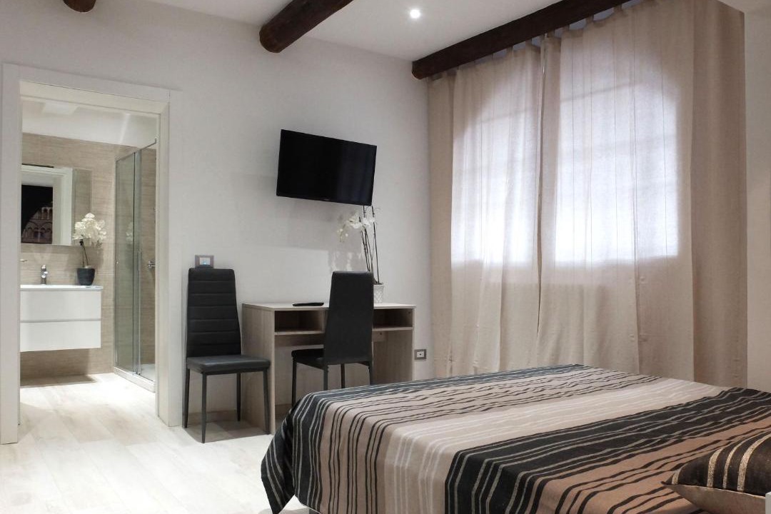 Photo of Bedroom in Ferrara Historic Centre