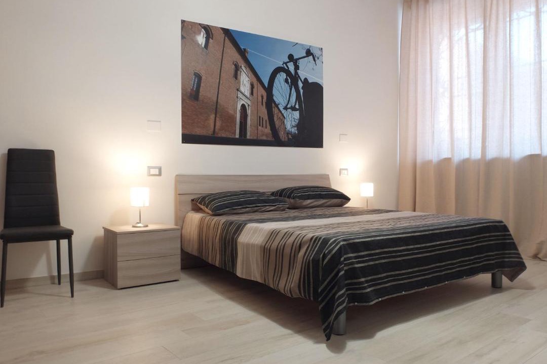 Photo of Bedroom in Ferrara Historic Centre