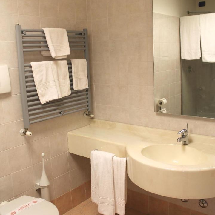 Photo of Bathroom in Ospedaletto Lodigiano