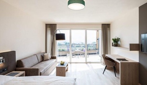 Junior Suite, Garden View
