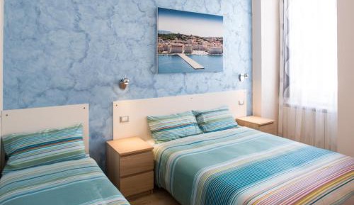 Triple Room with Private Bathroom