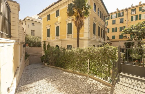 Carignano Apartment | Penthouse - Unique apartment with double garage