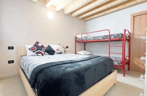 Chioggia Apartment | Romantic Flower - One Bedroom Apartment, Sleeps 4
