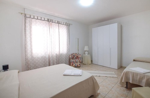 Campora San Giovanni Apartment | Enjoy a relaxing vacation in this bright and friendly apartment Campora San Giovanni.