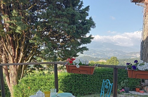 Carpineti Bed & Breakfast | Antica stalla e fienile ristrutturato immerso nella natura