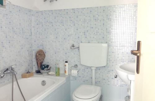 Rossano House | Homerez - House 3 km away from the beach for 4 ppl. with sea view at Rossano