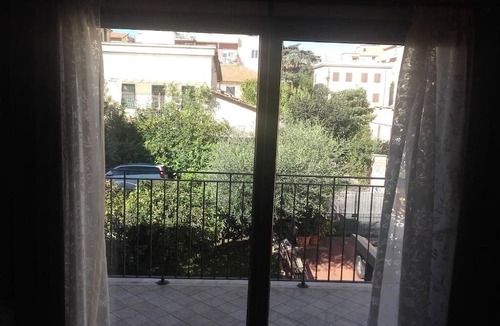 Quartiere XXVII Primavalle Apartment | Casa Rosa cozy apartment within walking distance of the Vatican.